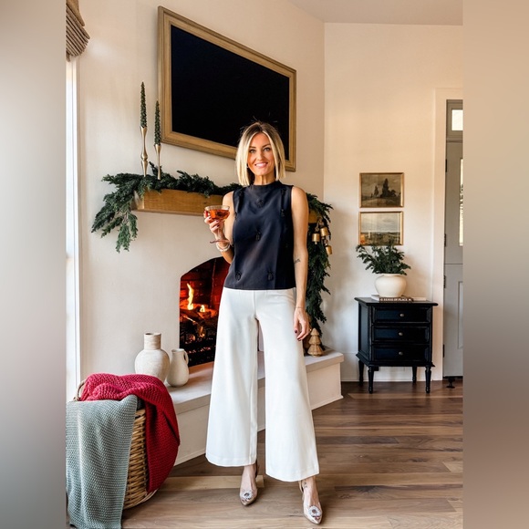 Loft Petite Darted Palazzo Pants - Picture 1 of 3